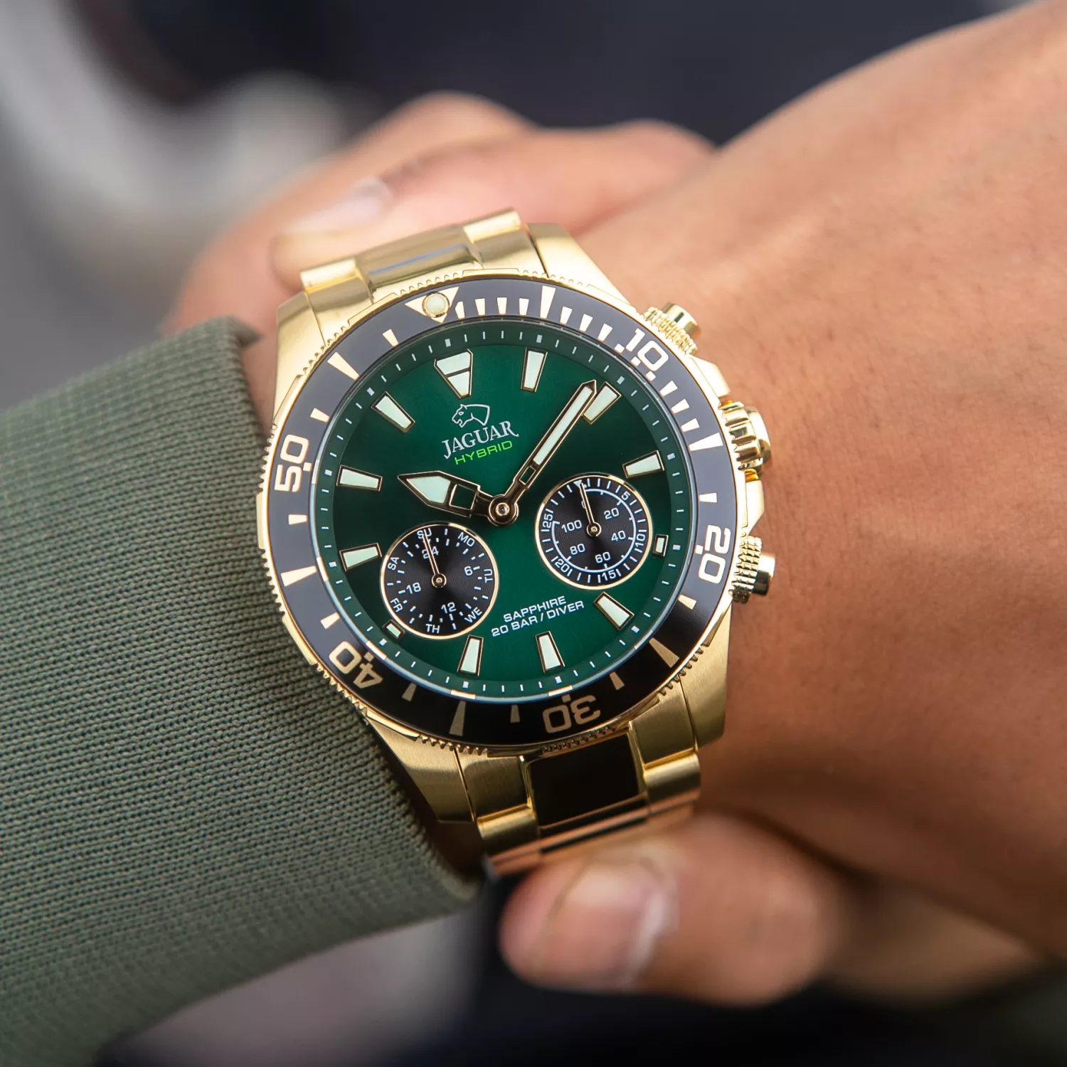 Jaguar Connected Diver J899/1