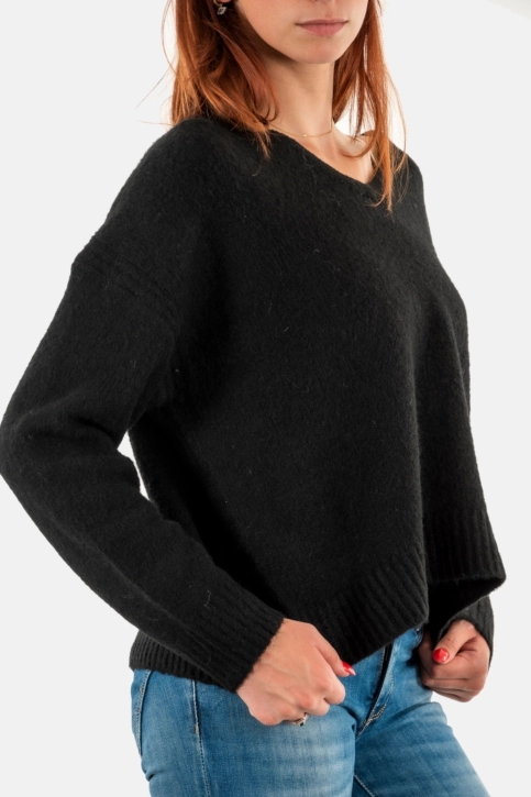 Pull hiver superdry oversized v neck 02a black