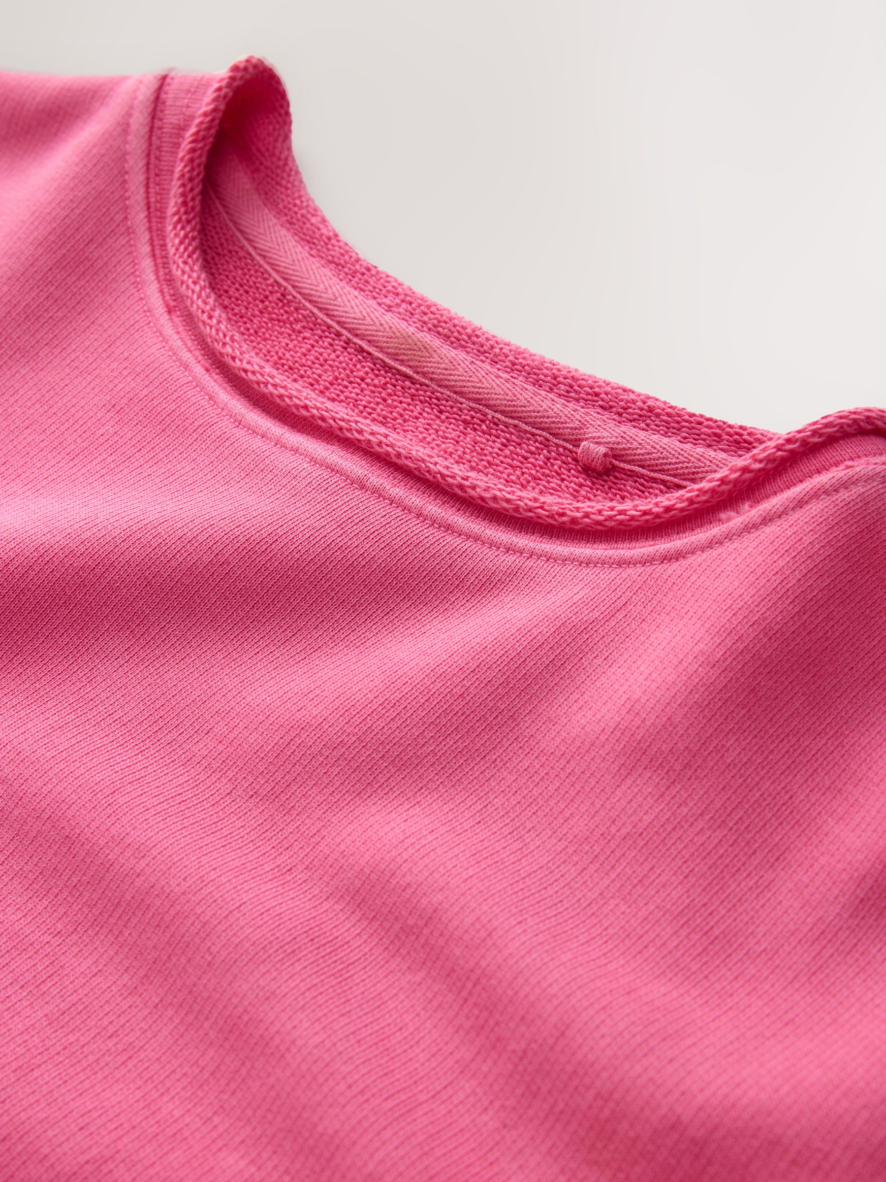 Magenta-roze - Sweatshirt met wassing, ronde hals en ongelijke zoomafwerking van katoen