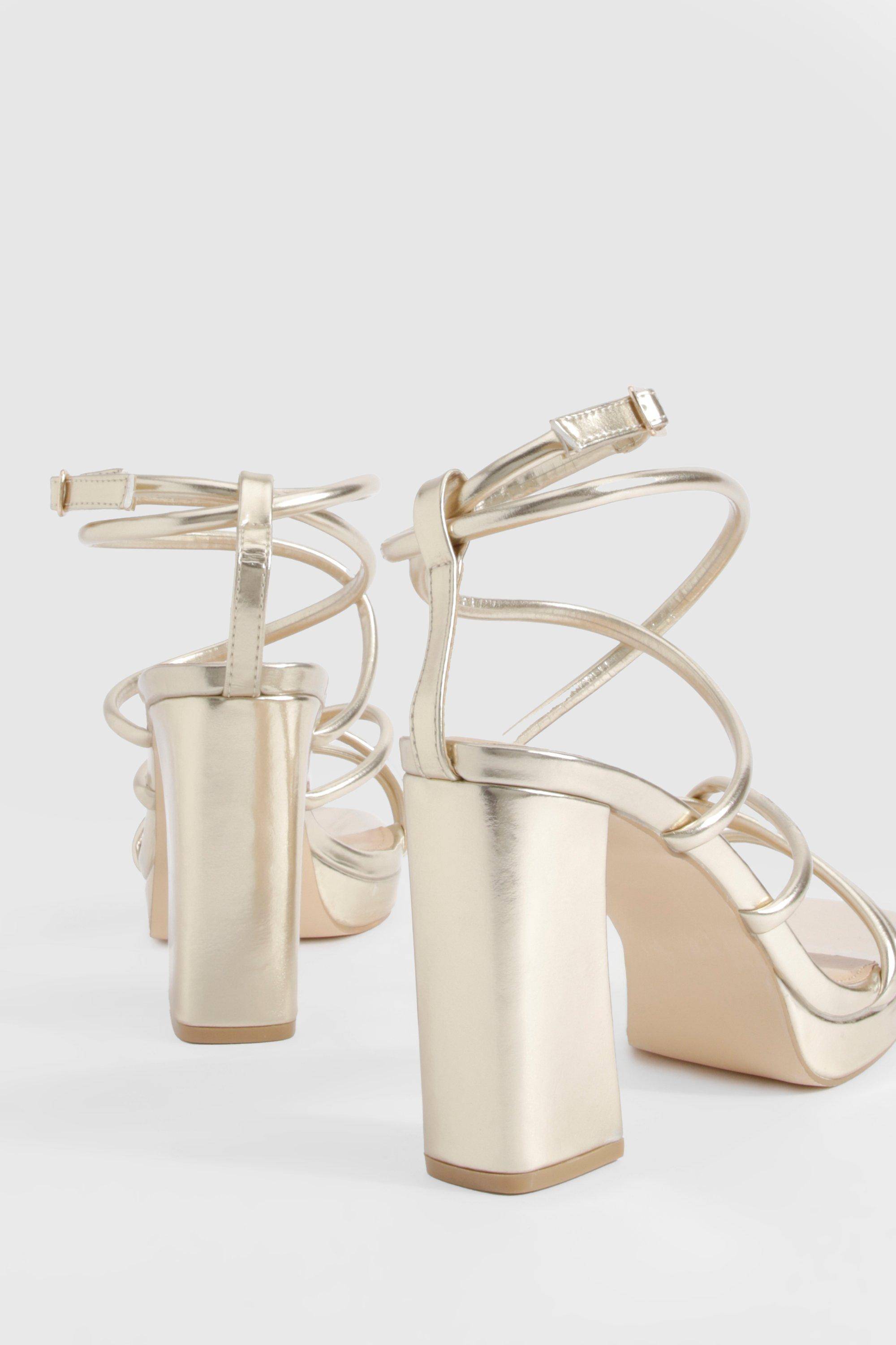 boohoo Talons compensés à brides croisées métalliques
