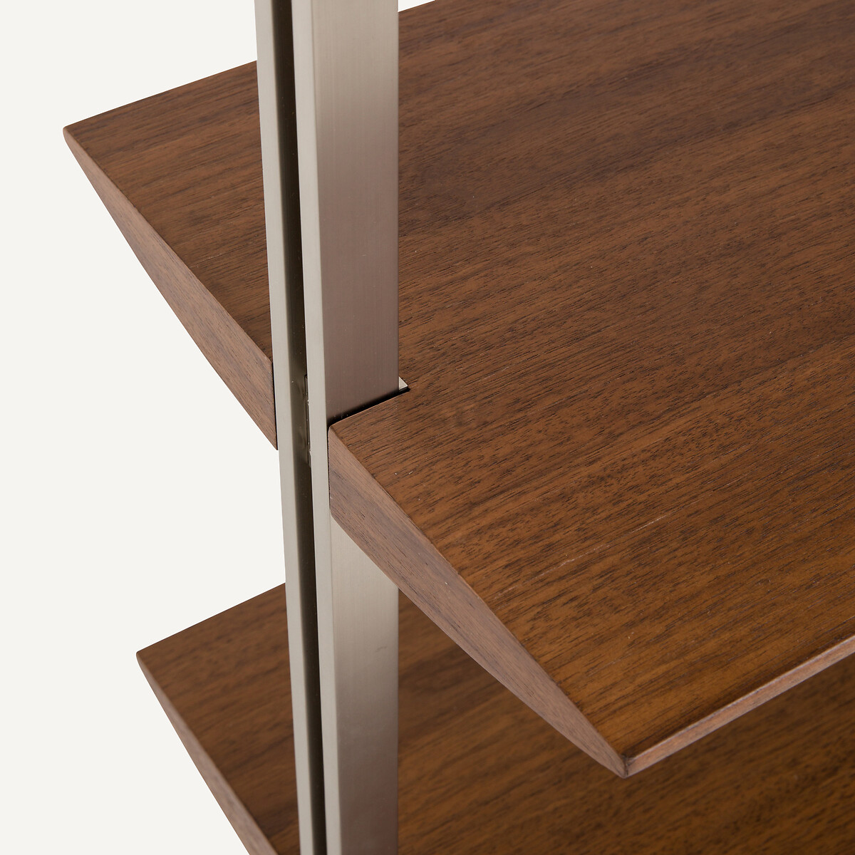 AM.PM<br>Estante de nogueira L55 cm, Livel