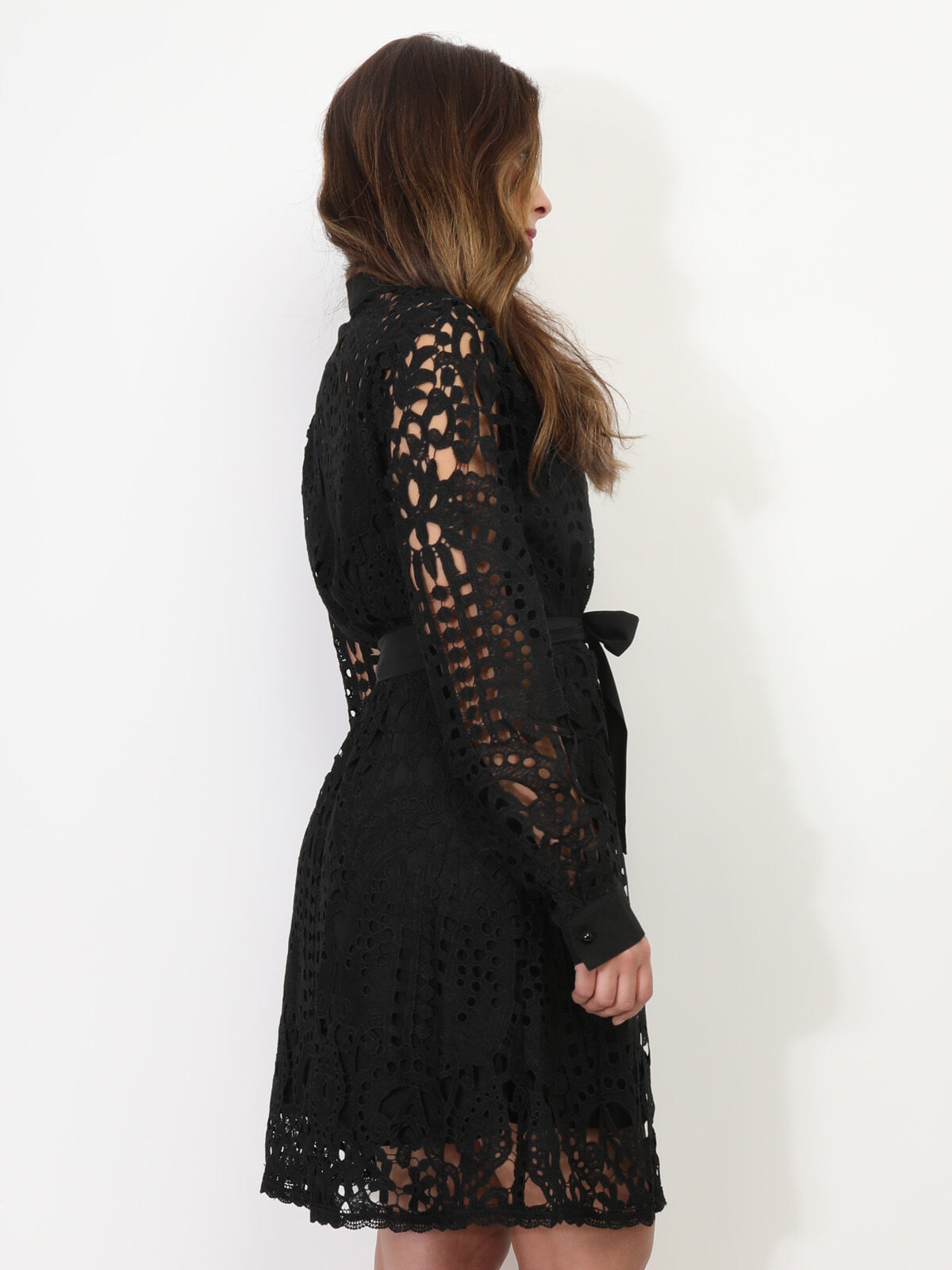 Robe chemisier en crochet à nouer- Noir