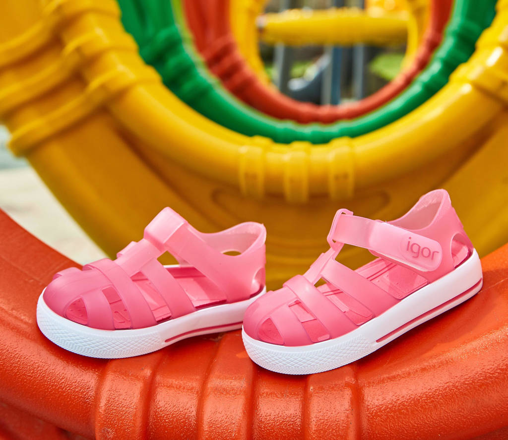 Igor waterschoenen fuchsia