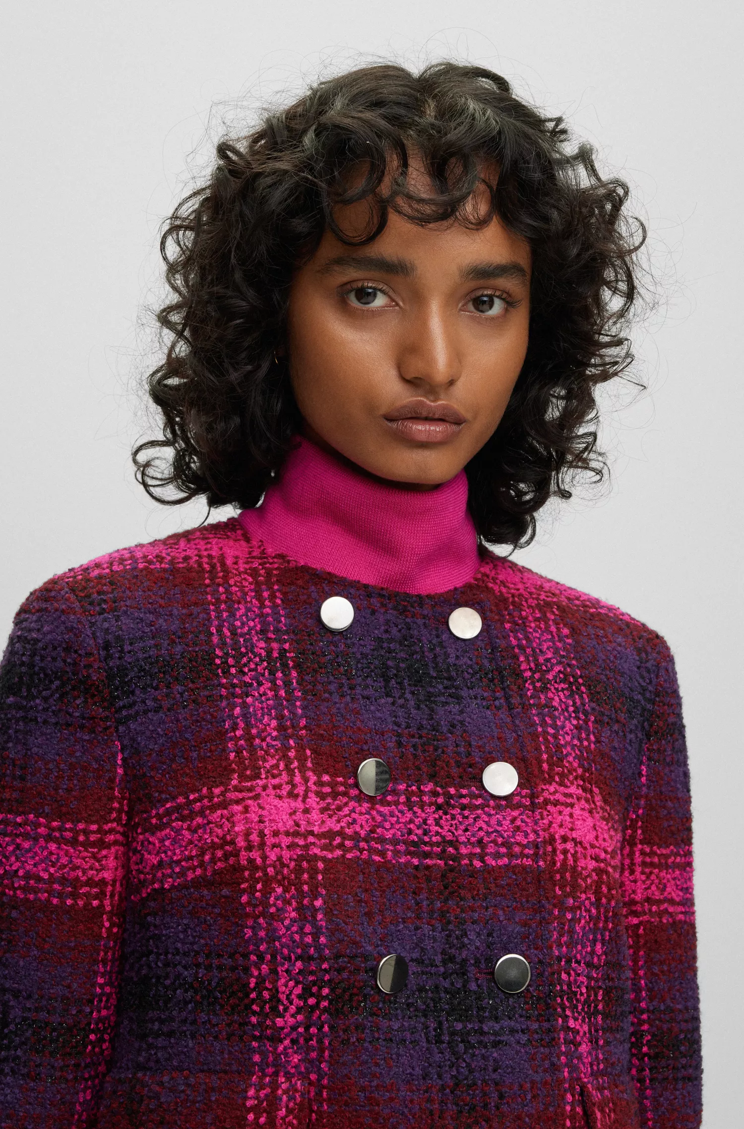 Jaqueta BOSS preta de corte slim em tweed com estampa xadrez Glen degradê.