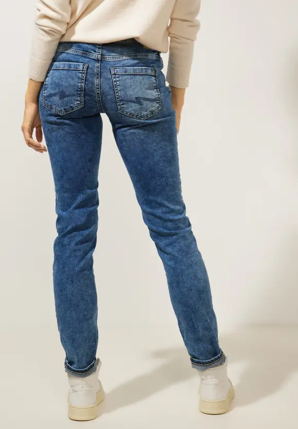 Mittelblaue Casual Fit Jeans - indigo random wash
