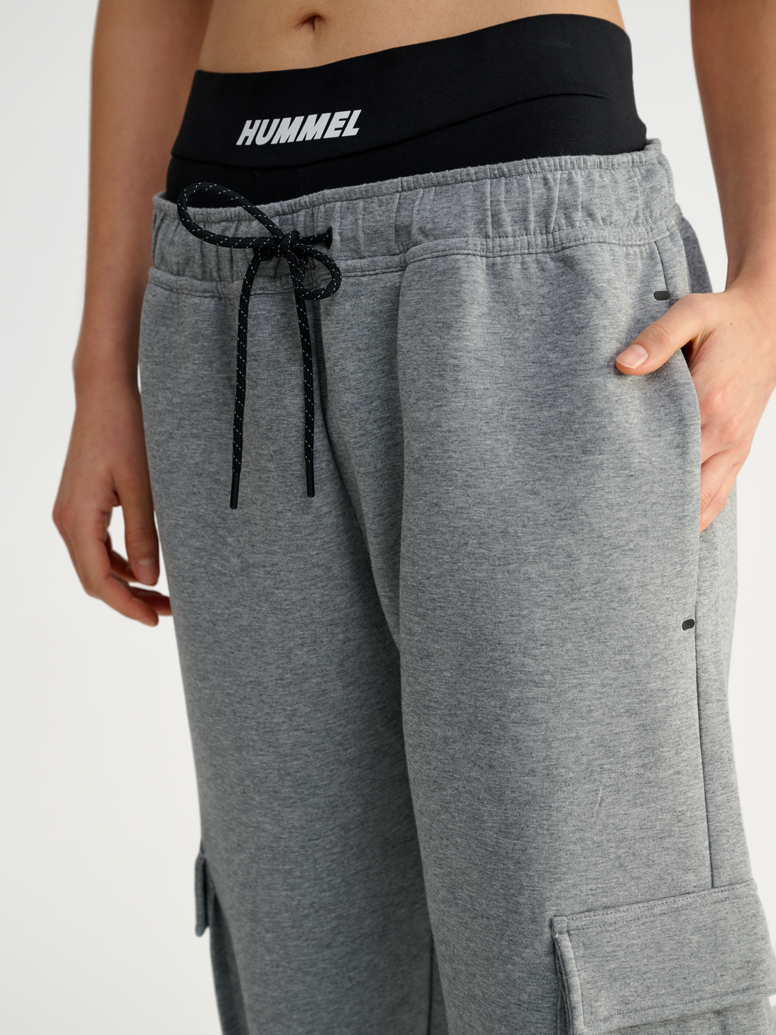 hmlTECH FLEECE LOOSE CARGO PANTS