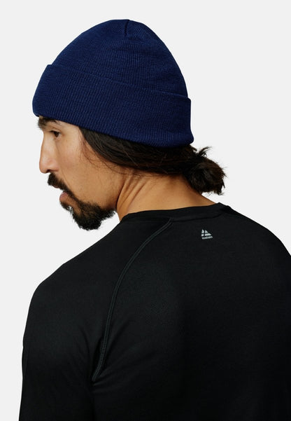 HUE MED FLEECE AF GENANVENDTE MATERIALER
