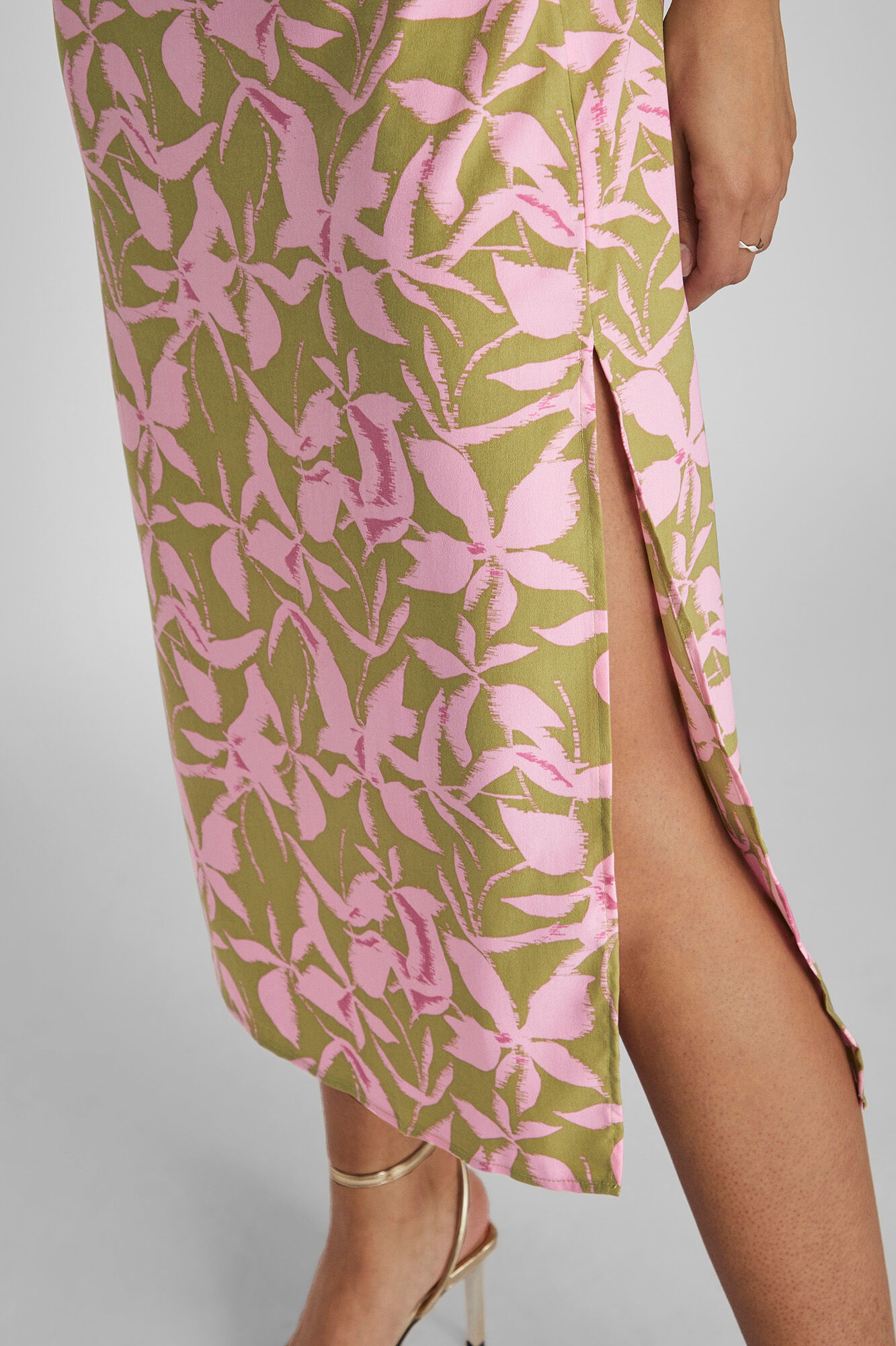 Vestido longo sem alças