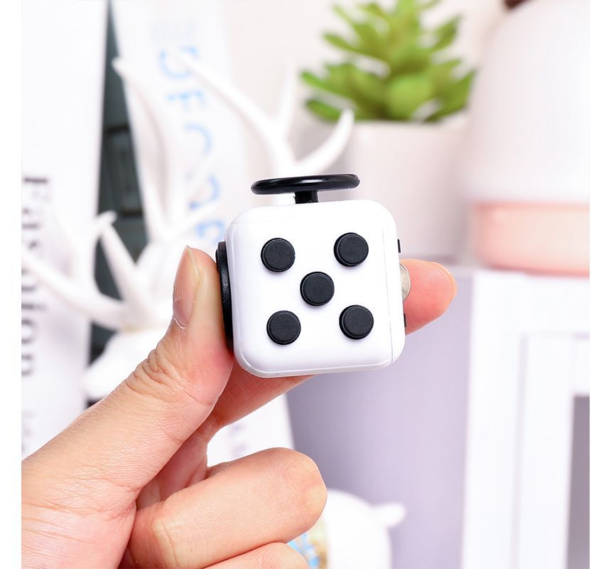 Hekki - Plastic Fidget Toy