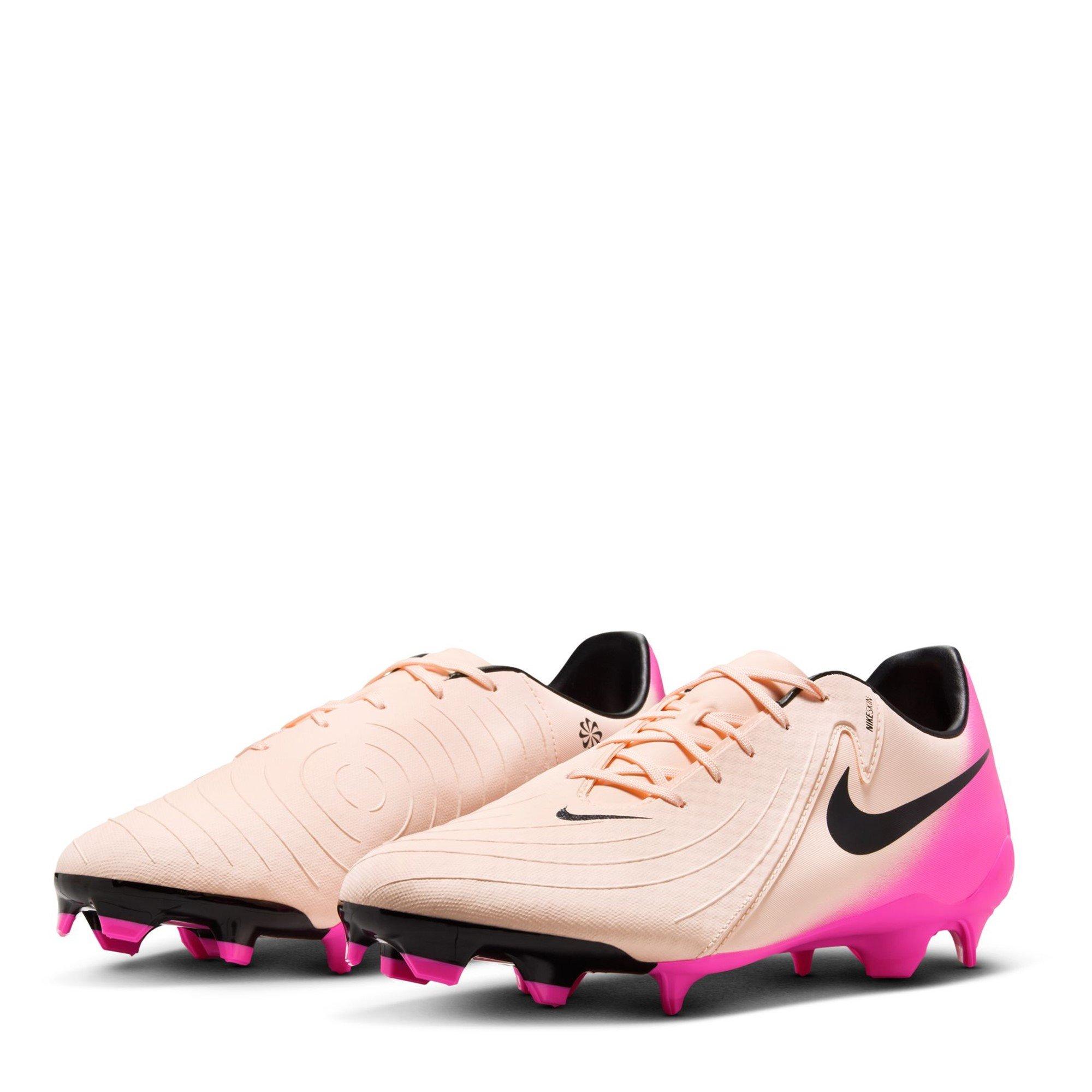 Nike Phantom GX II Academy Firm Ground Football Boots
