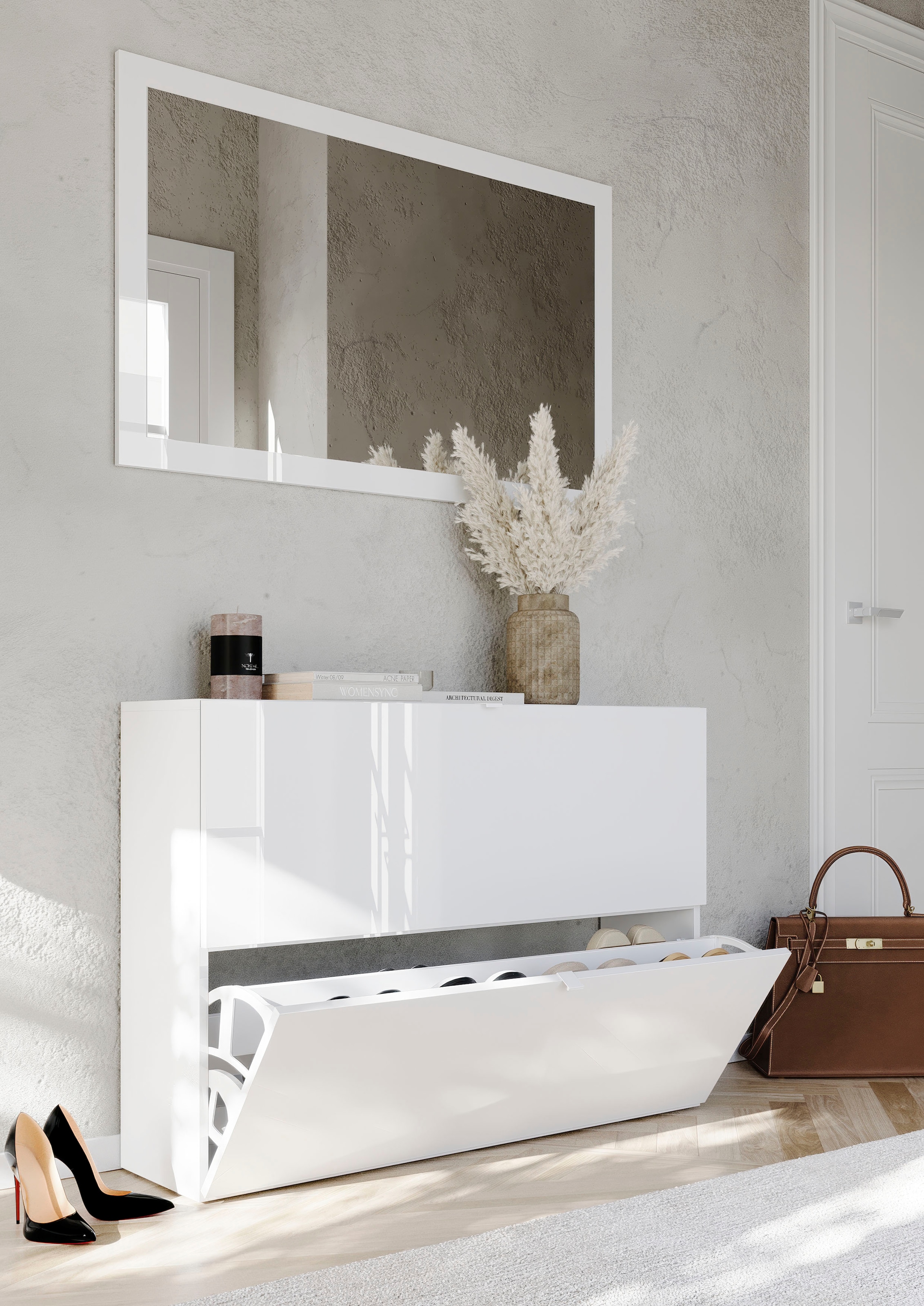INOSIGN Schuhschrank »SMILE Breite 104 cm, 2 Klappen, komplett Weiss Hochglanz lackiert,« Schuhkipper hängend o. stehend montierbar, 4 Fächer, Metallgriffe
