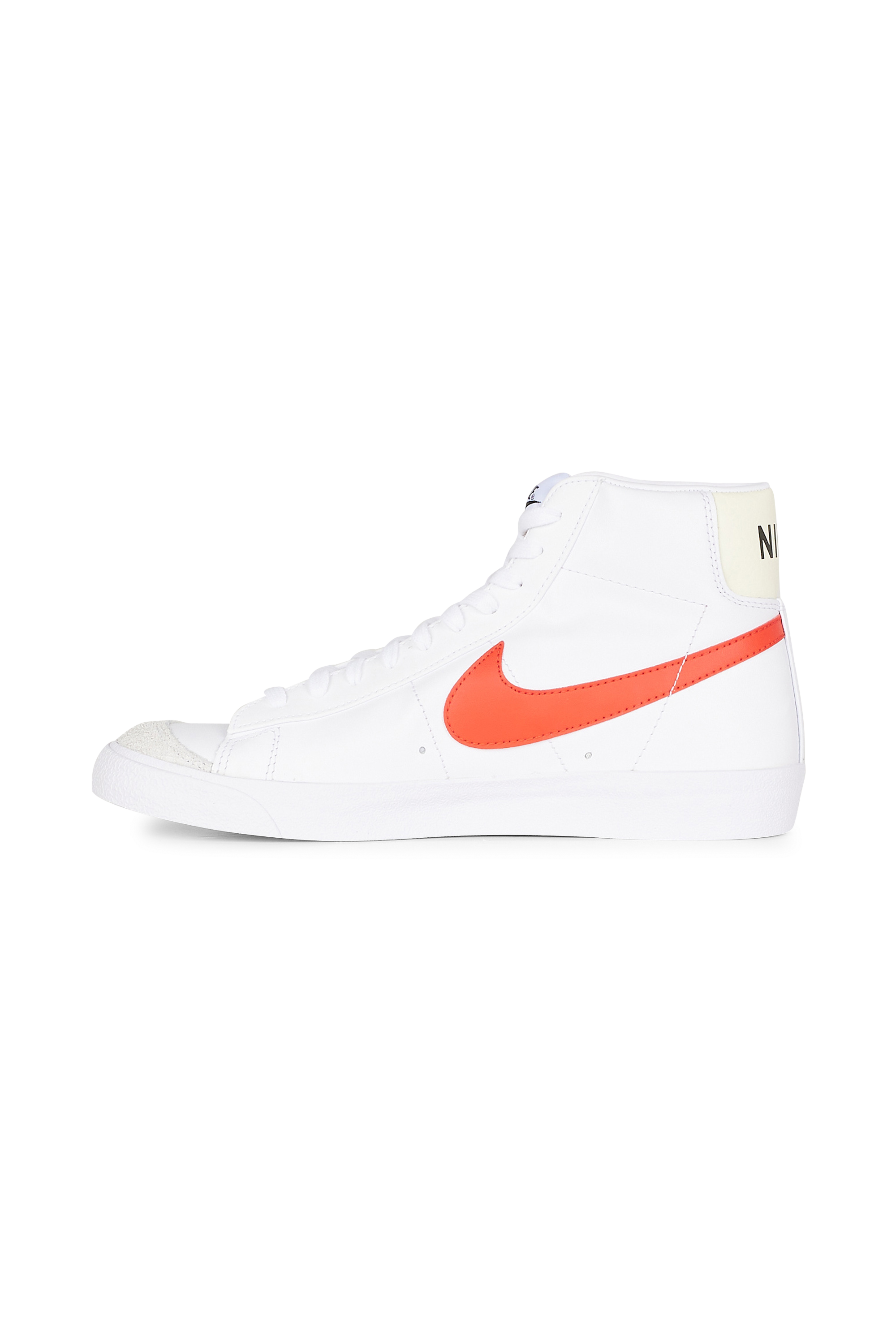 NIKE baskets blazer mid '77 vntg Blanc