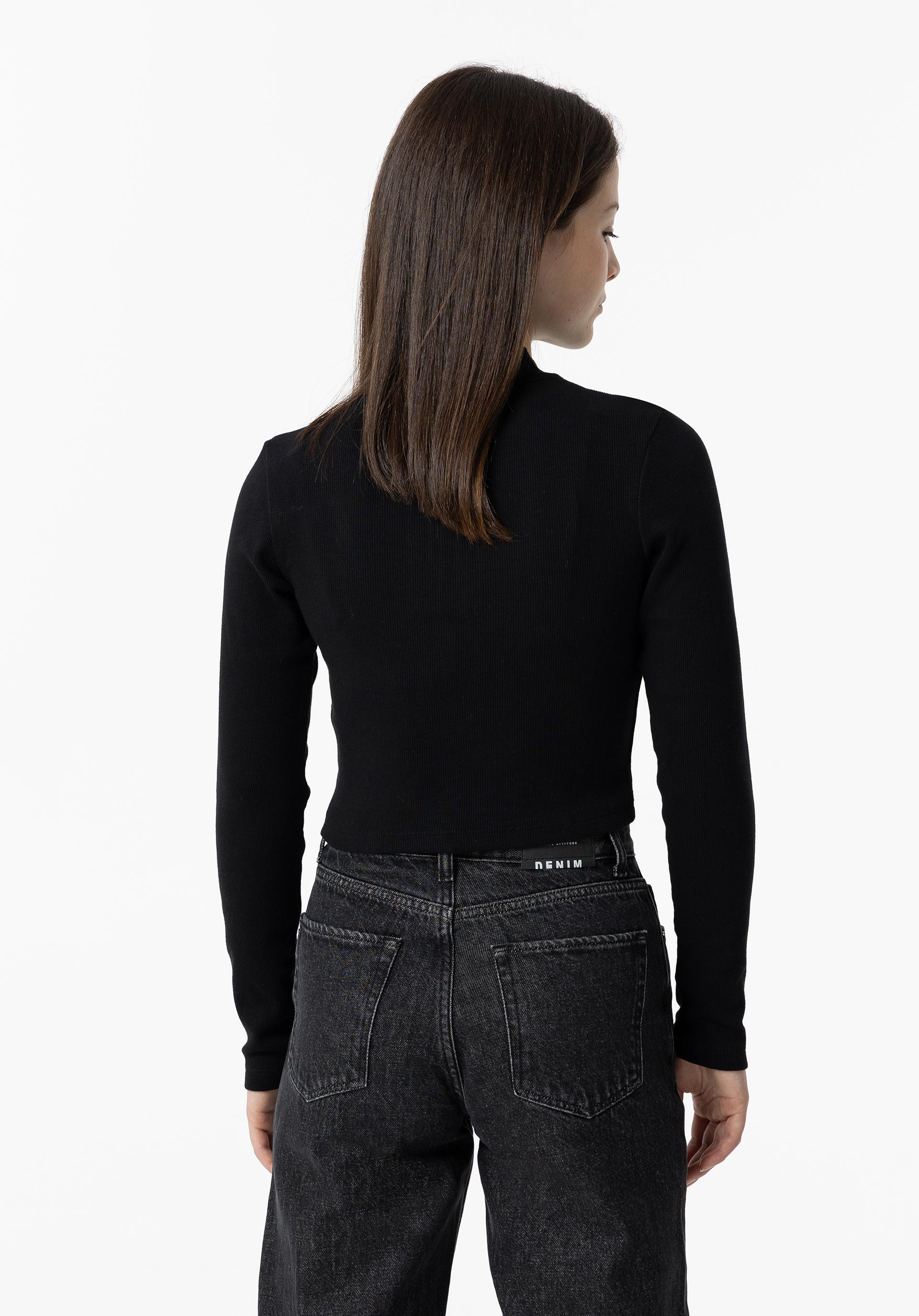 T-shirt Cropped com Fecho