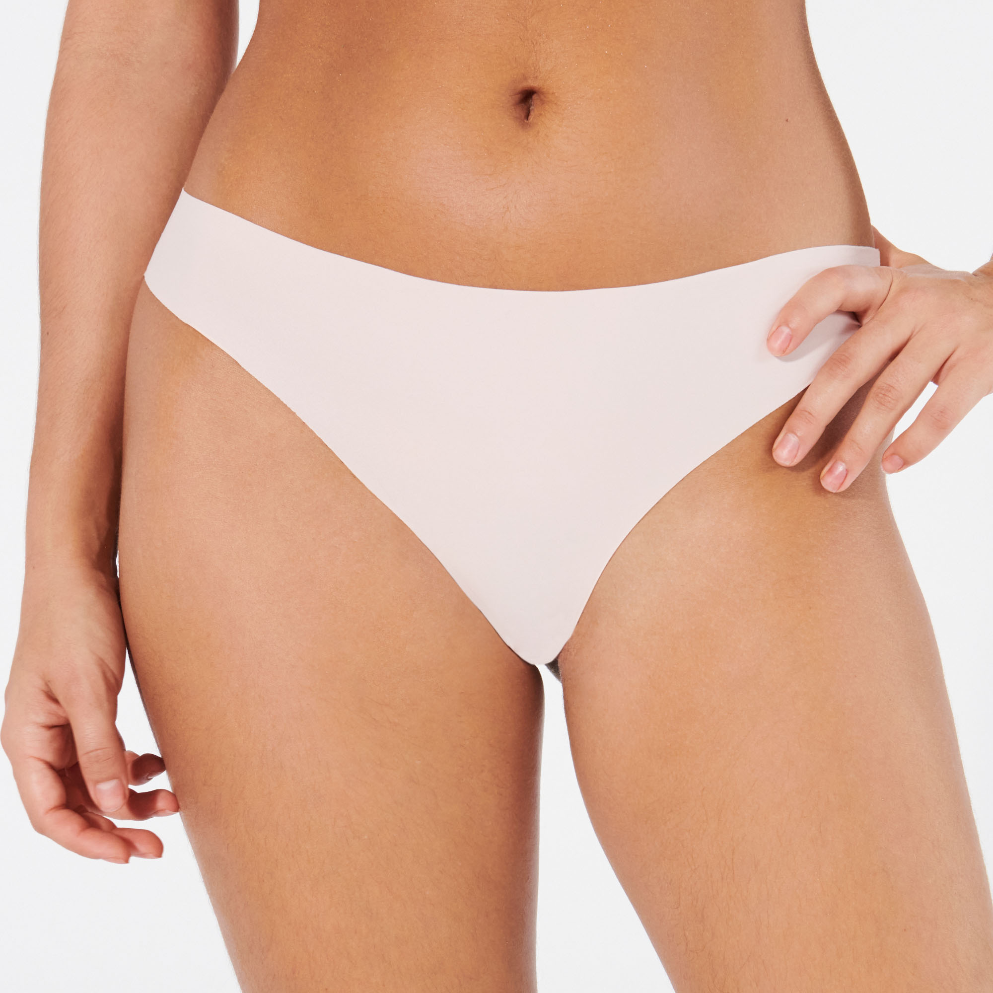 Culotte en microfibre et dentelle