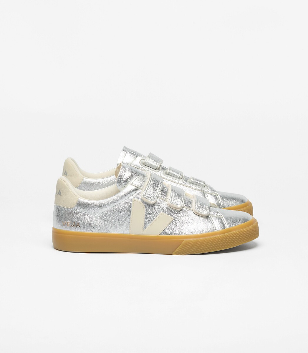 VEJA<br>Leren sneakers Recife Logo