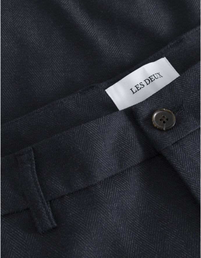 Les Deux Como Reg Herringbone Suit Pants Navy