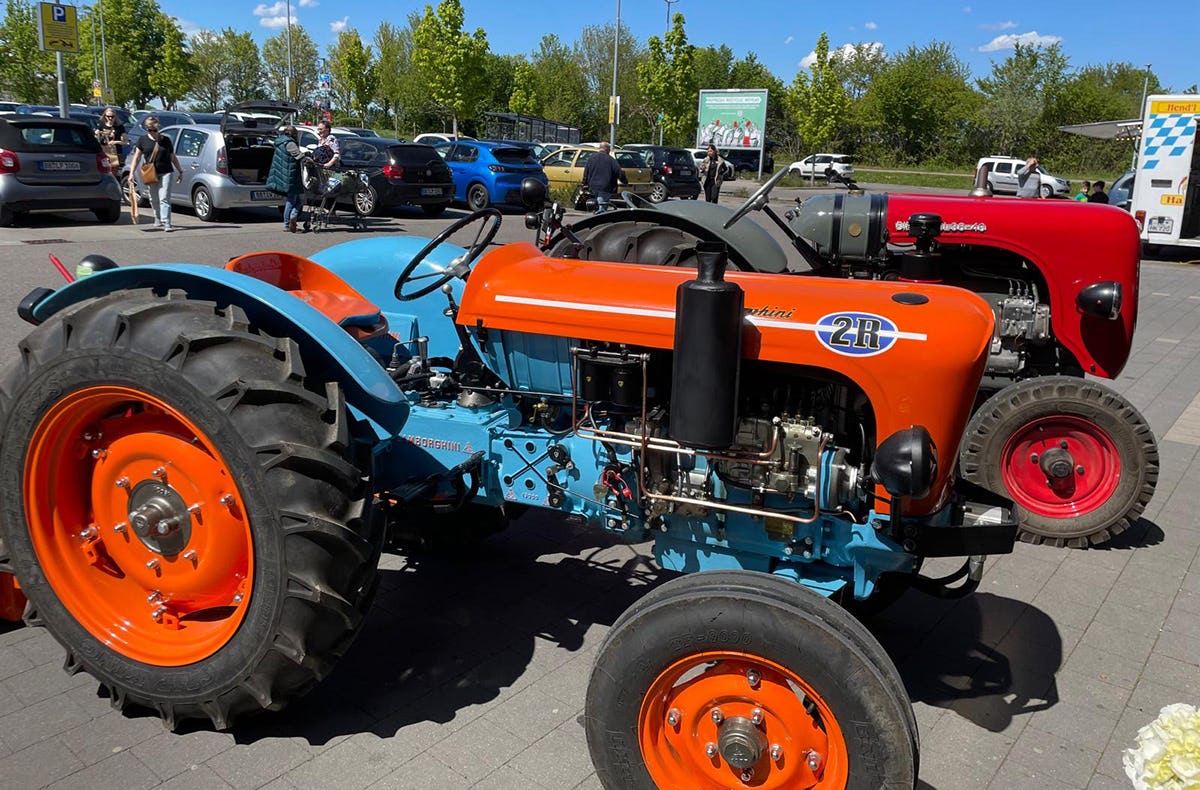 Lamborghini Traktor fahren Sindelfingen| mydays