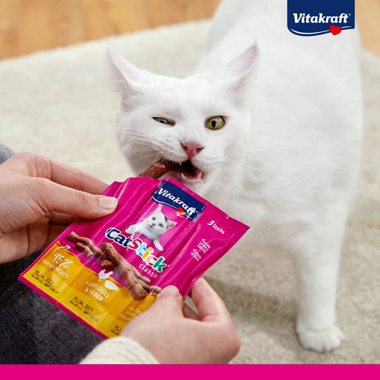 Vitakraft Cat-Stick 10x6 Stück Truthahn und Lamm