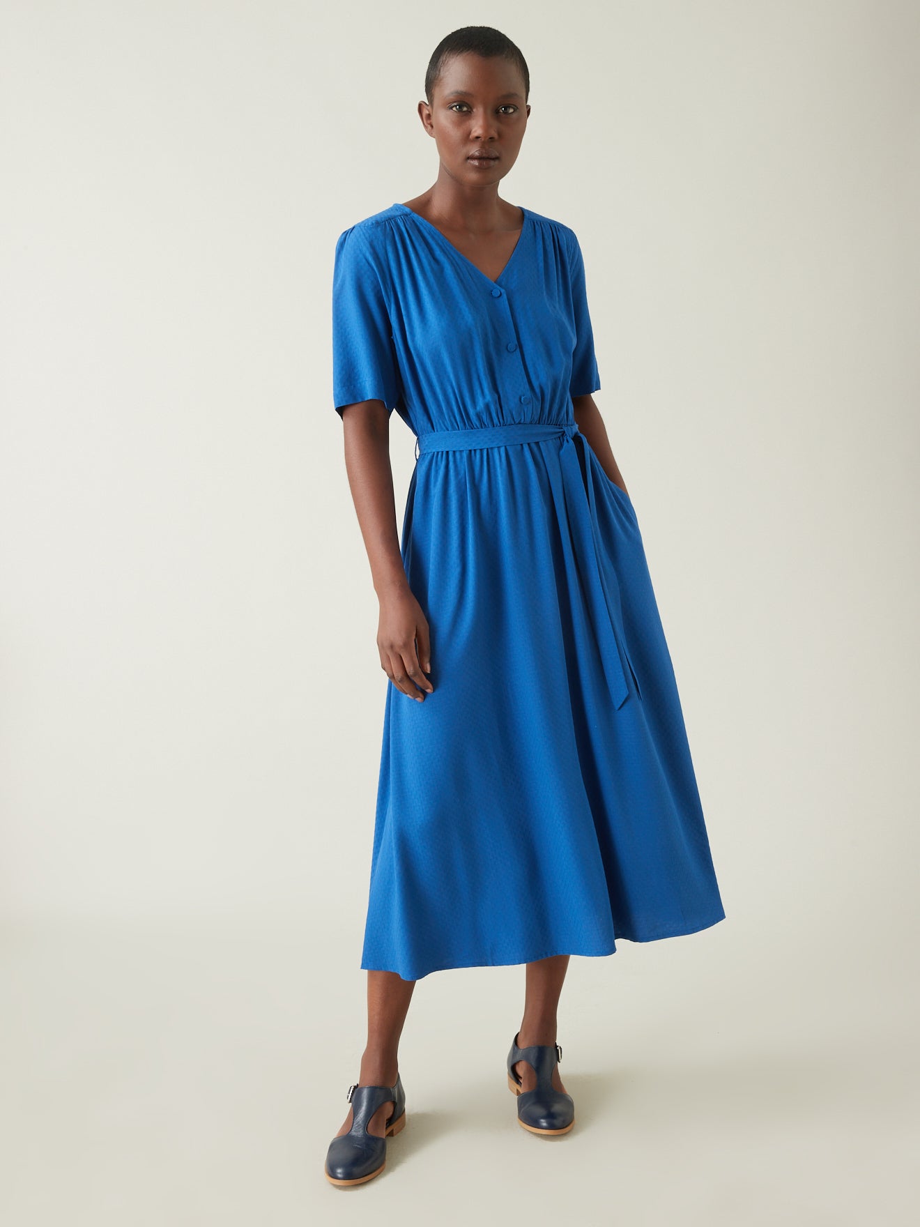Robe mi-longue femme en viscose dobby