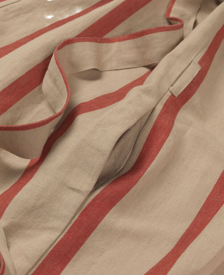 ferm LIVING field robe Camel/Red Camel/red