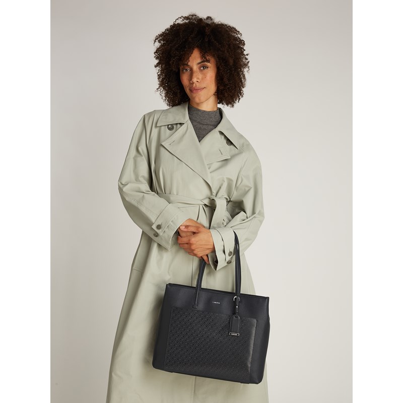 Calvin Klein<br>Shopper Monogram M 15