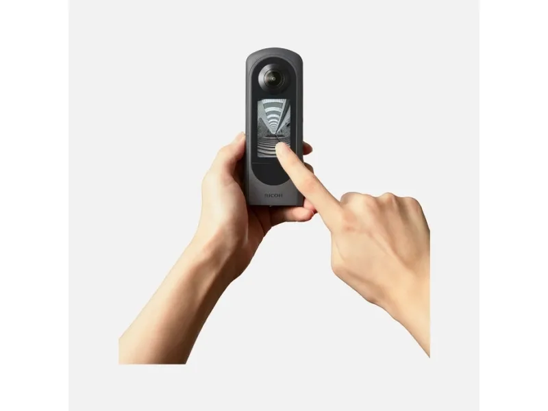 Ricoh THETA X (2023) - 360° Videokamera - 5.7K / 30 fps - 48.0 MP - flash 46 GB - flashkort - Wi-Fi, Bluetooth