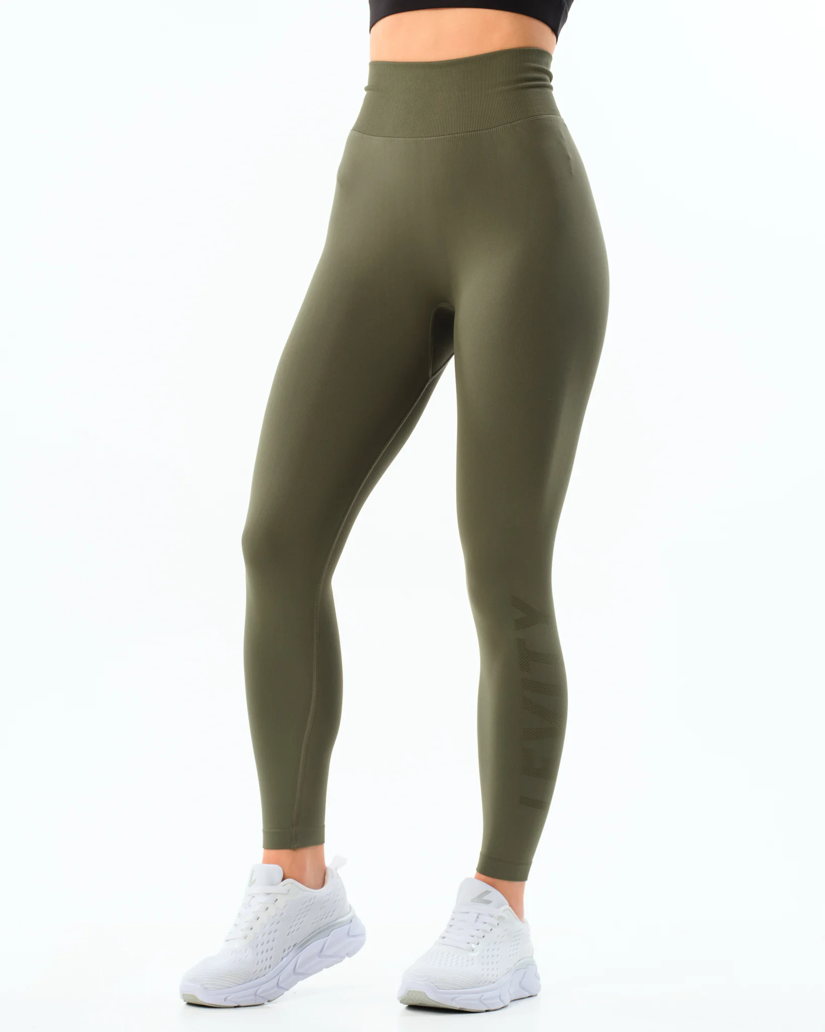 LEVITY Challenge Seamless Tights Green Olive