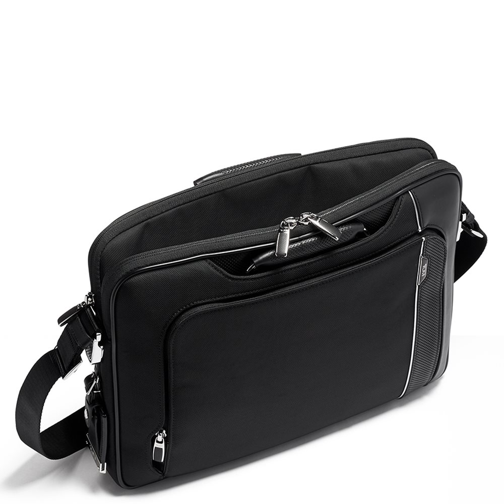 Tumi Arrivé Hannover Slim Briefcase black