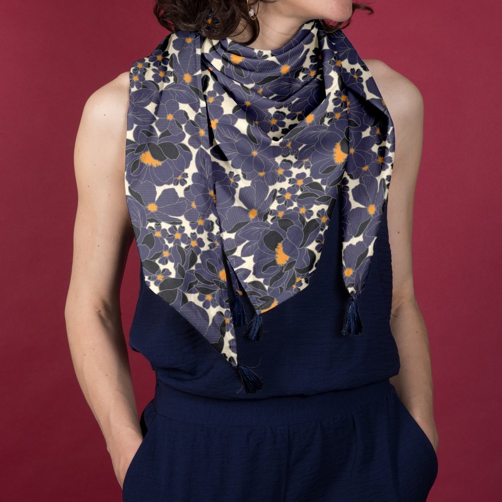 Foulard Pompon Pensées Marines