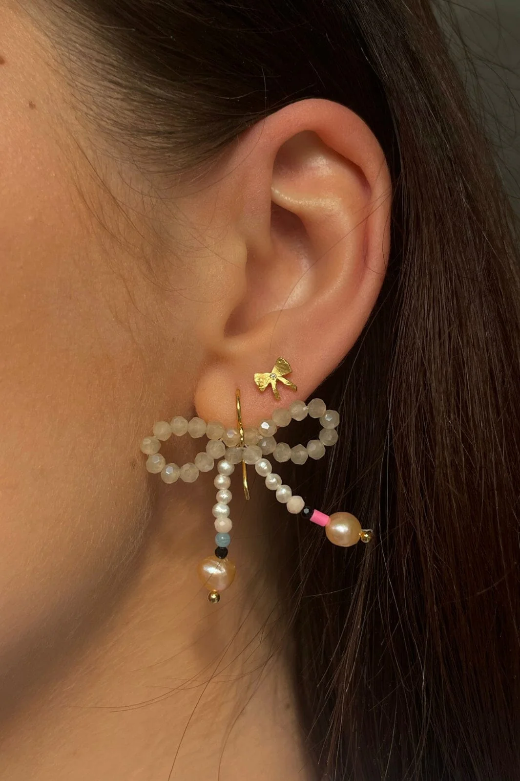 Stine A Petit Bow Earring With Stone Silver