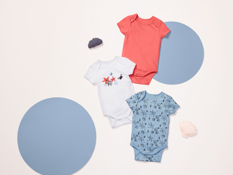 3 baby rompertjes