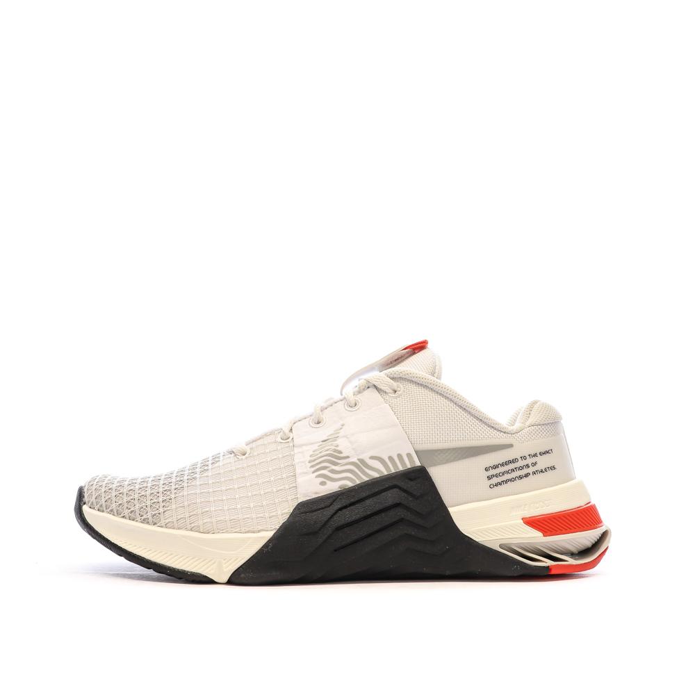 Nike Chaussures de Fitness Blanche/Noire Femme Nike Metcon