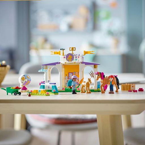 LEGO Friends Hestetræning - 41746