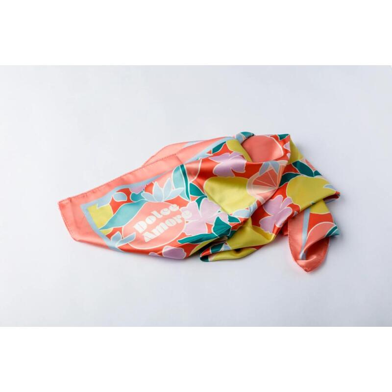 Dolce Amore, Foulard satiné 70 x 70 cm