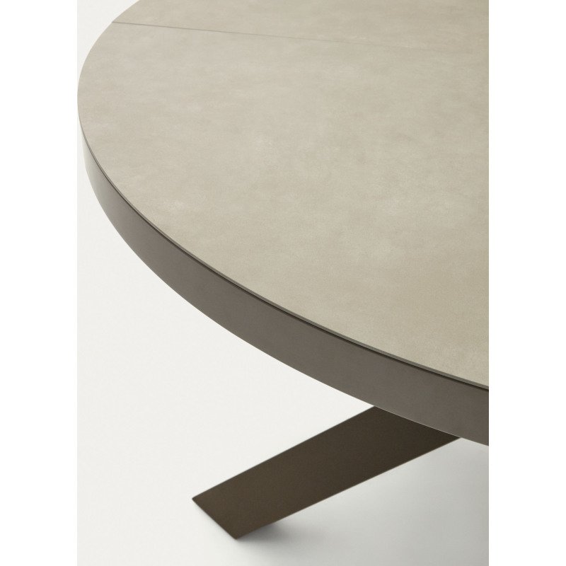 Table Vashti ronde en grès cerame et pieds marrons Ø 120 (160) cm