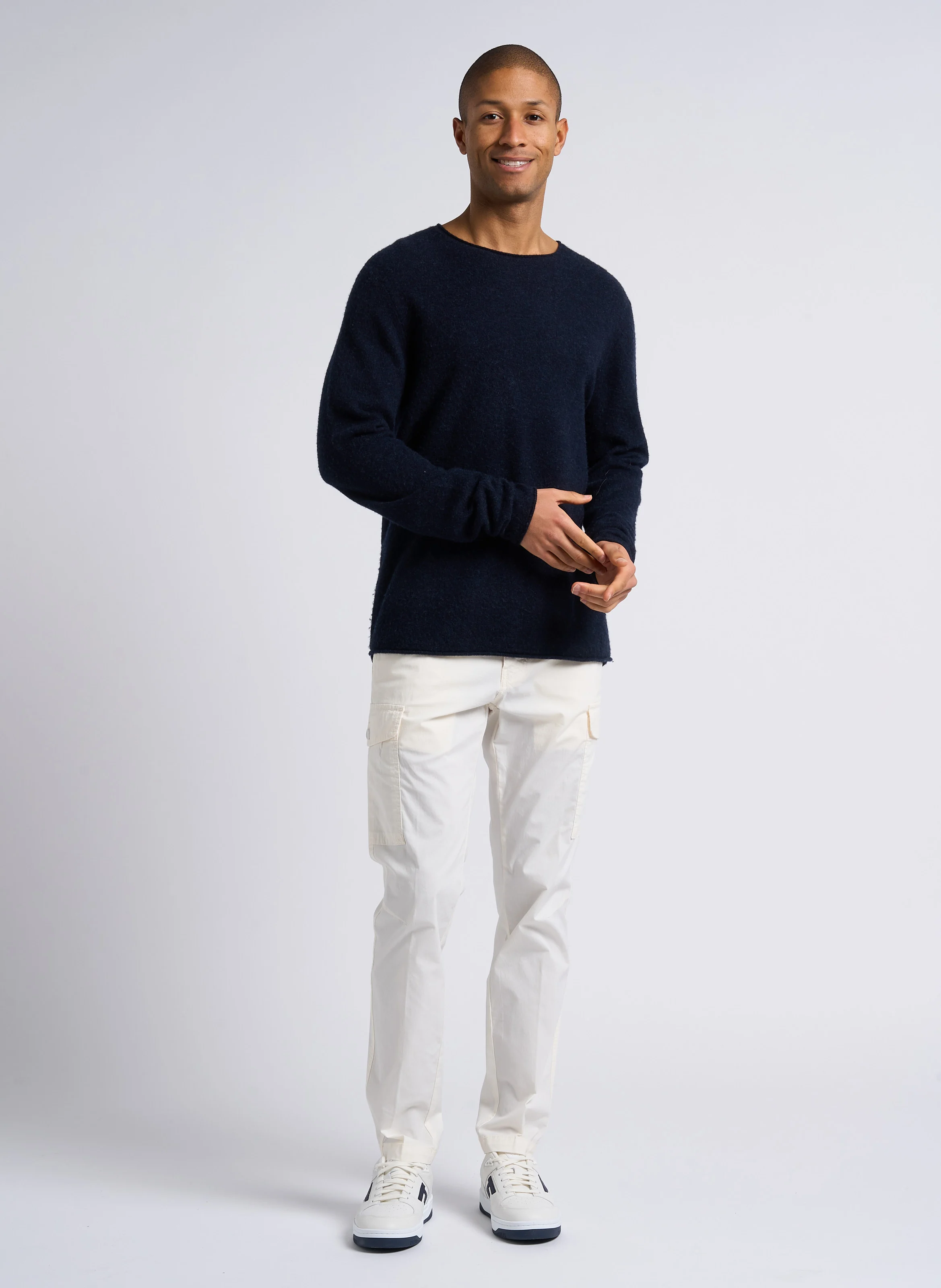 DUCKSBAY - Pull droit col rond en laine mélangée | Bleu