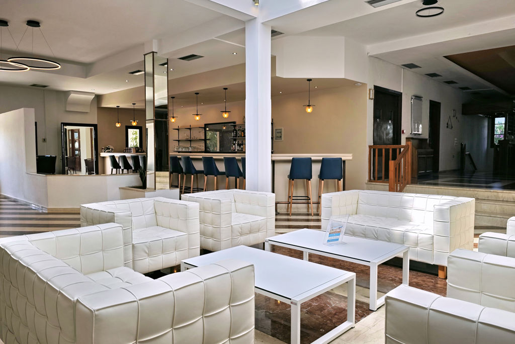 Pasiphae Hotel Logies en ontbijt - Hotel