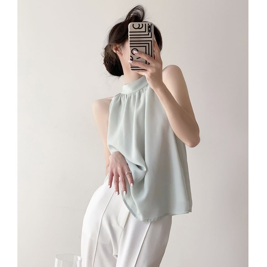 Janunu - Halterblouse met geplooide hals en effen kleur