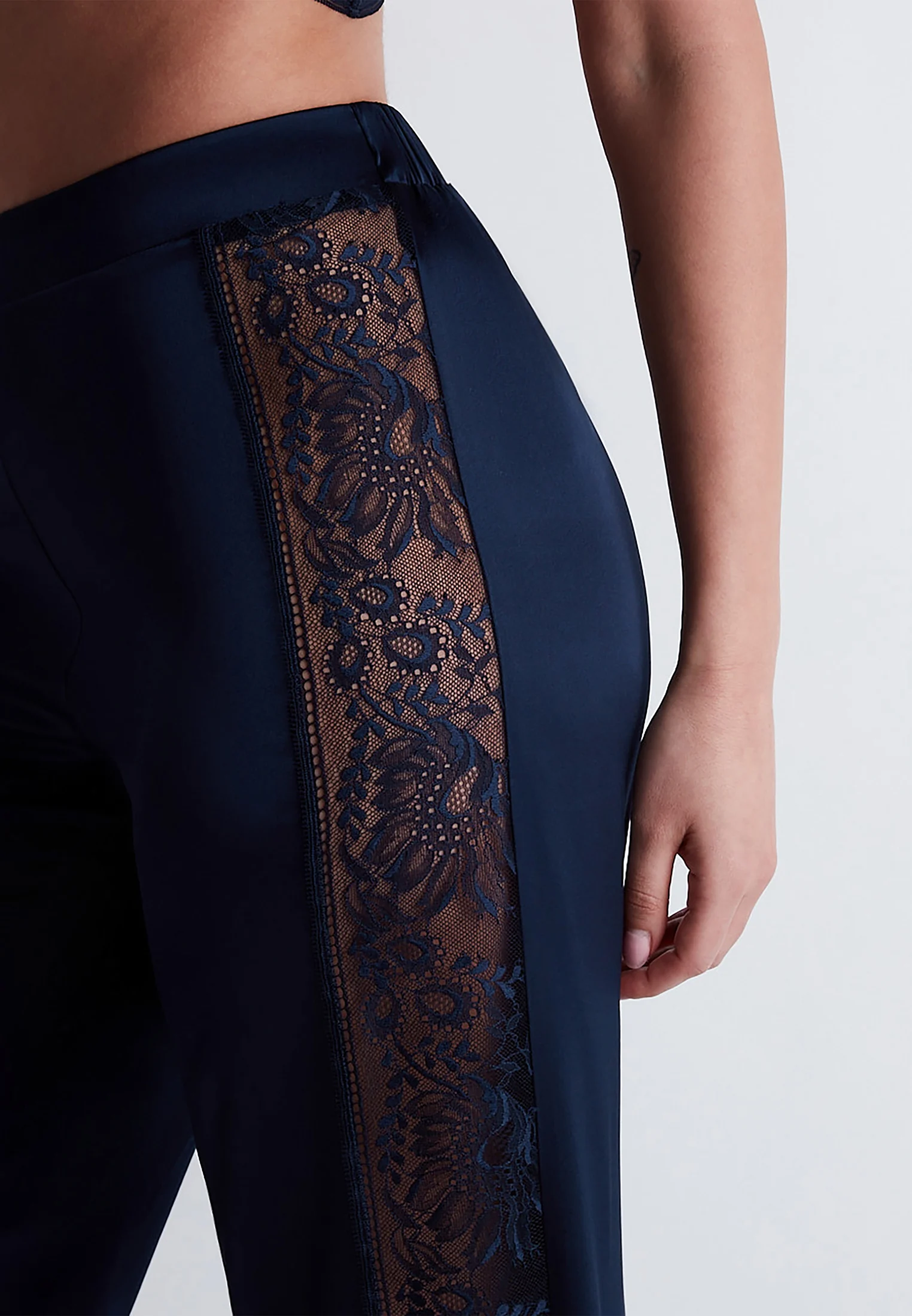 MIDNIGHT WHISPER - Pantalon | Bleu