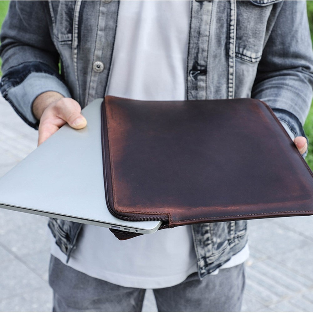 MacBook Pro 14