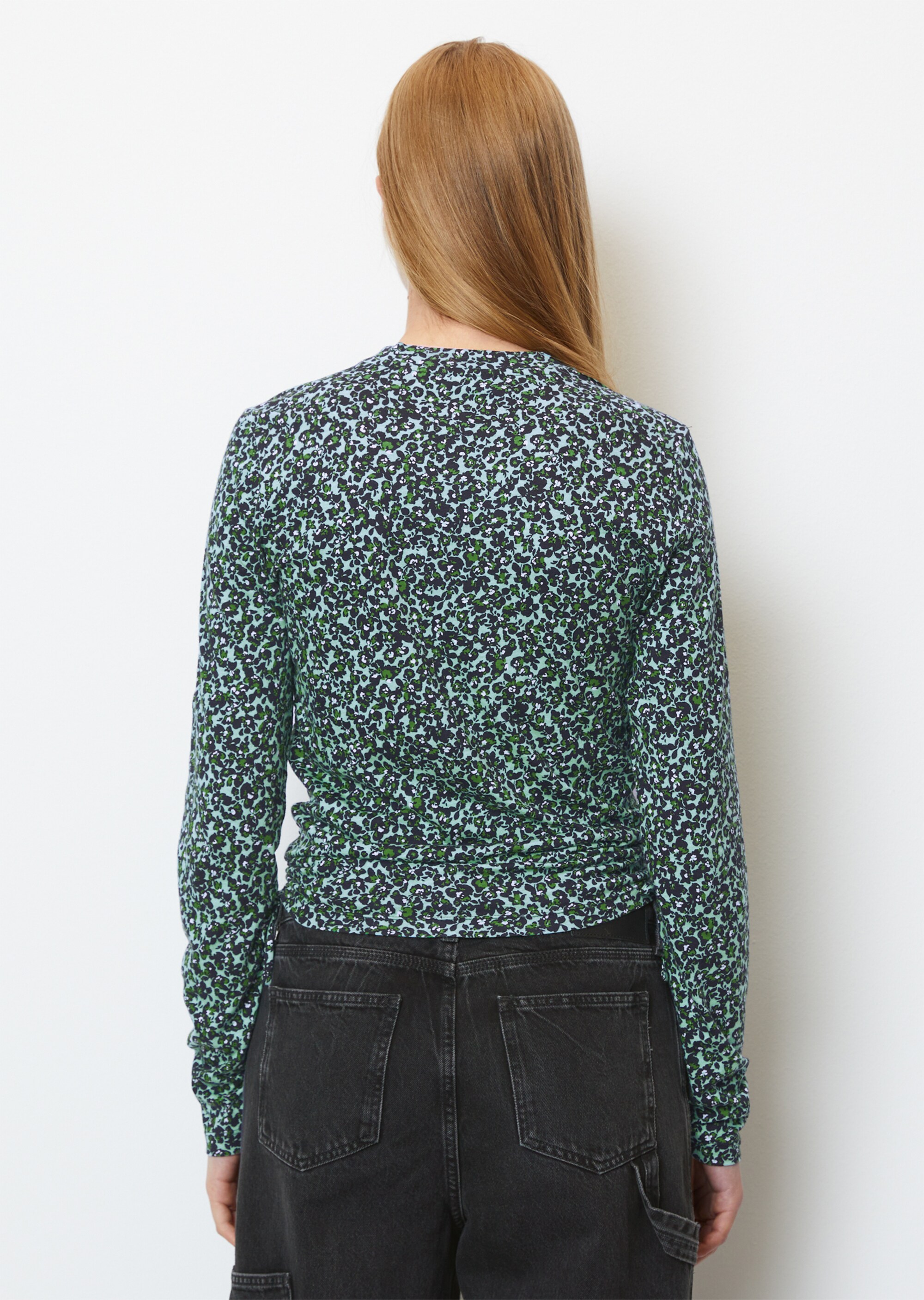 Longsleeve mit seitlichen Kordelzügen aus leichtem Single Jersey