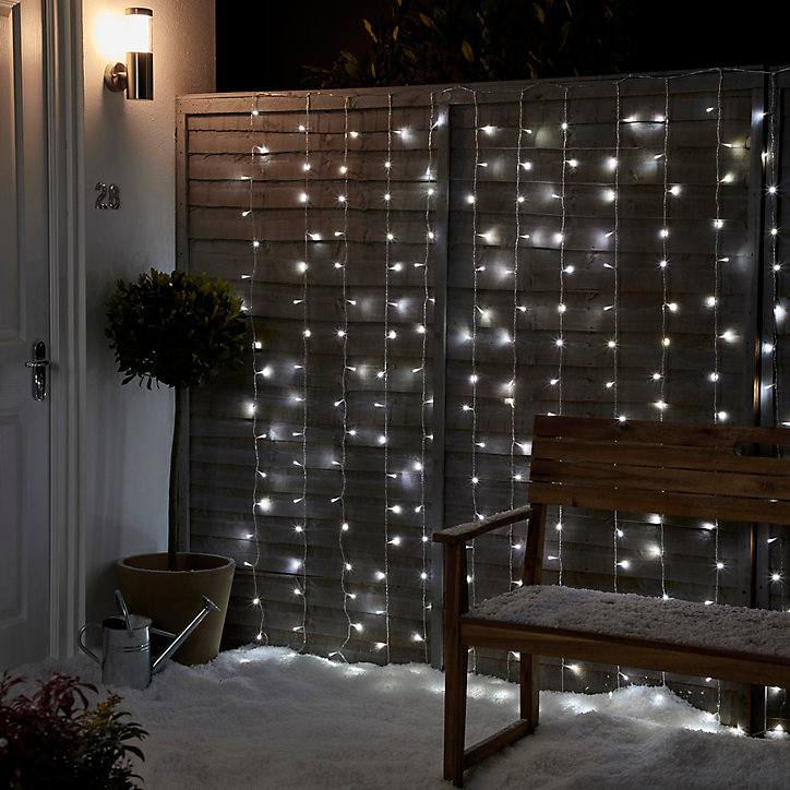Guirlande lumineuse rideaux intérieur et extérieur 240 LED blanc glacé IP20 et IP44 3.6W L.1.5m câble transparent