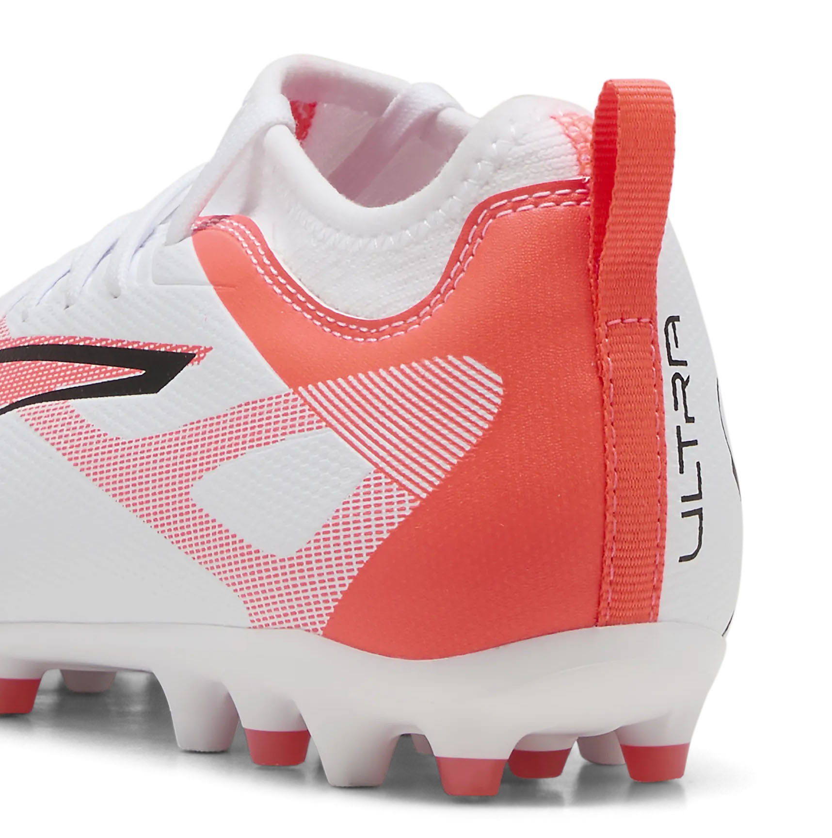 Ultra 5 Match MG Junior PUMA White/PUMA Black/Glowing