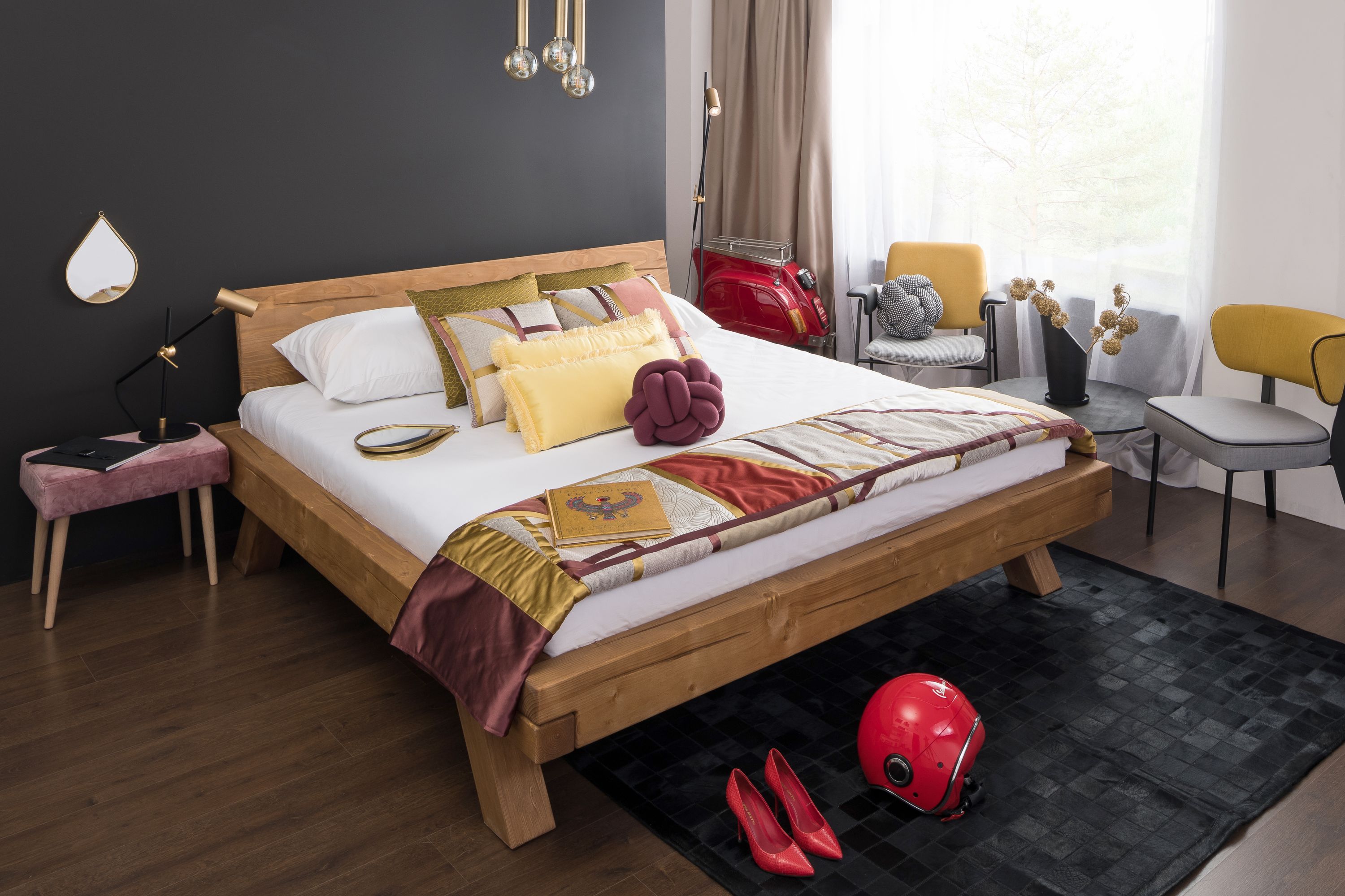Balkenbett 140 x 200cm Massivholz Bettgestell Doppelbett Ehebett Bettrahmen
