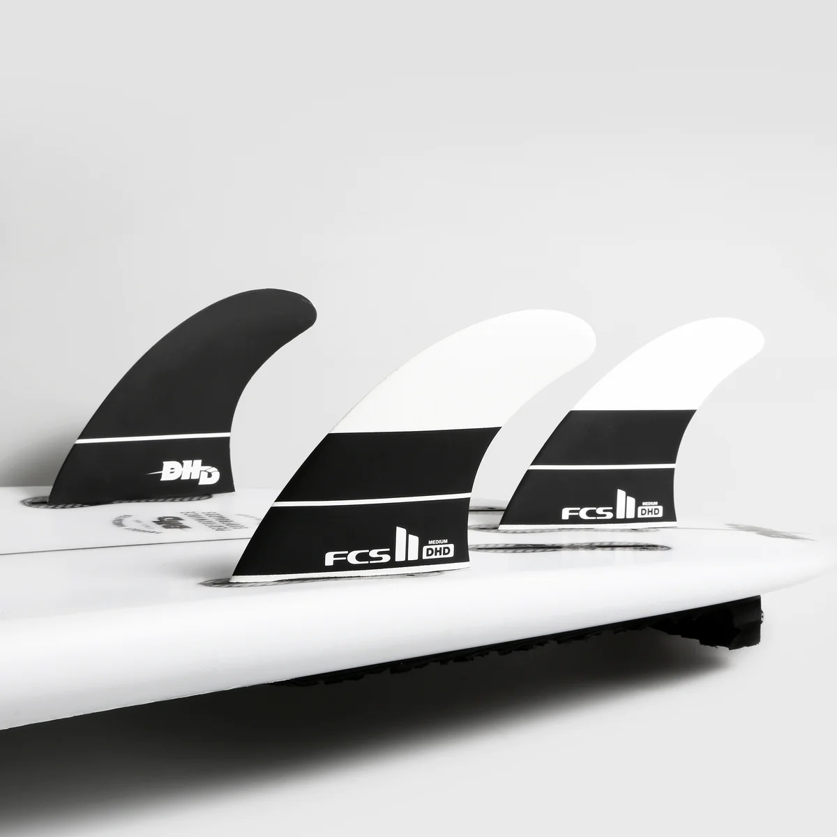 FCS FCS II DHD PC Black/White Thruster - L