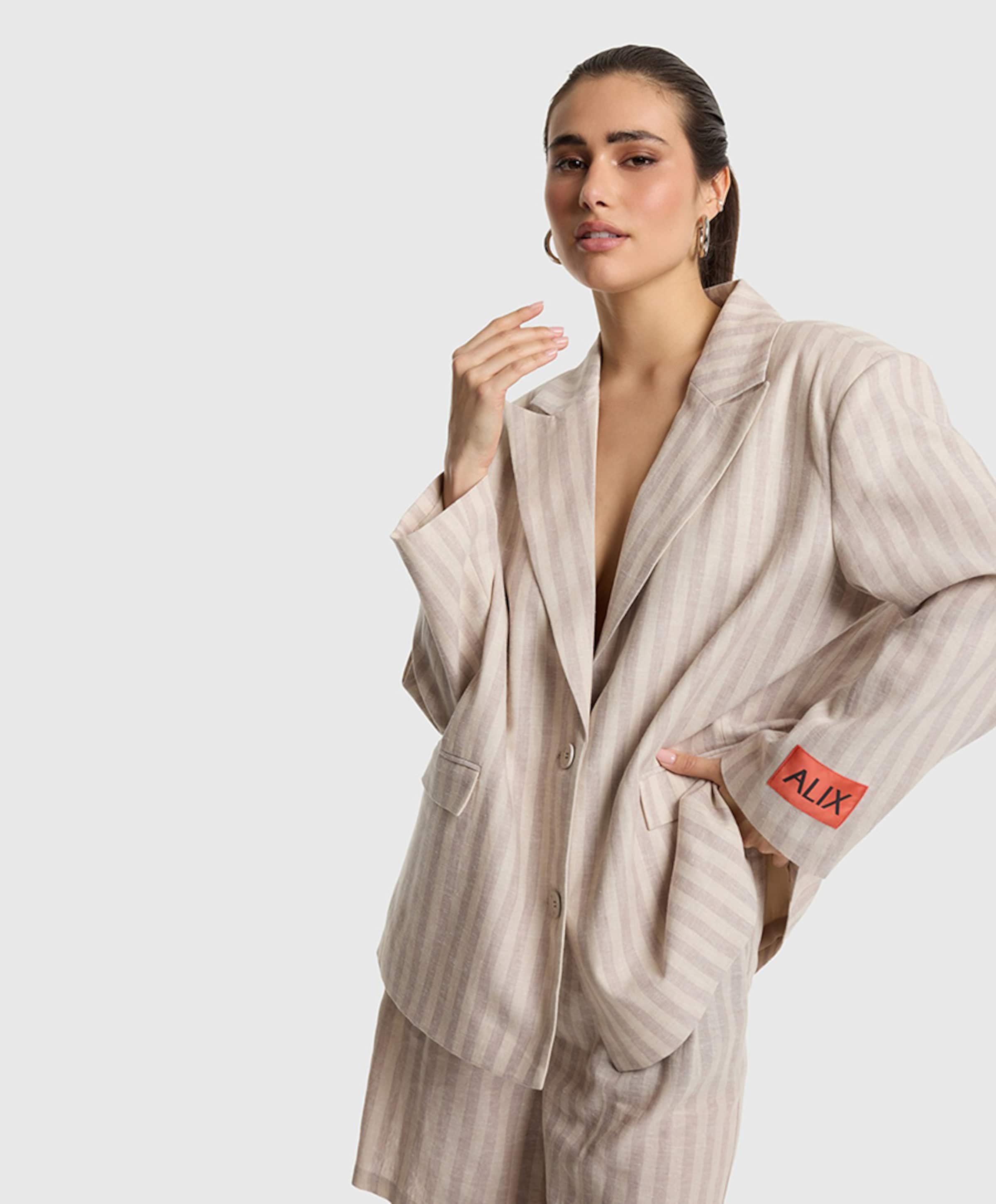 Alix The Label Dames blazer beige