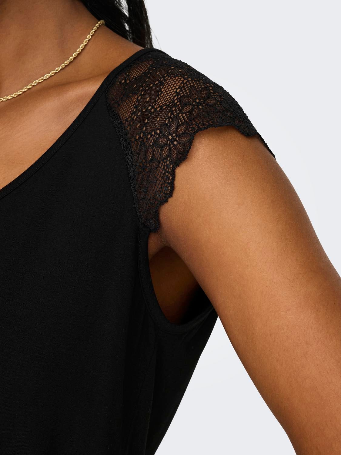 ONLPETRA Top Black