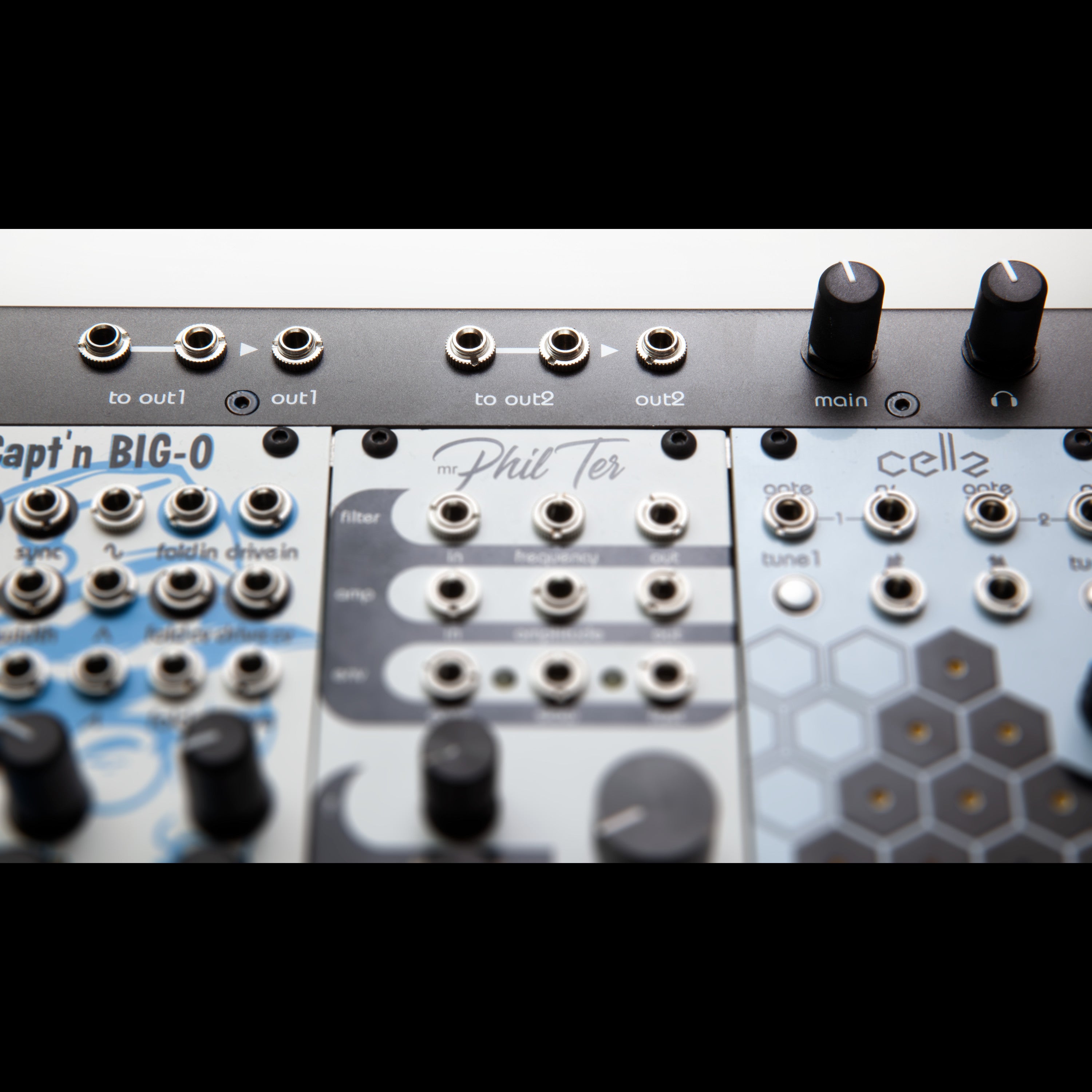 Cre8audio NiftyKEYZ Eurorack case-keyboard