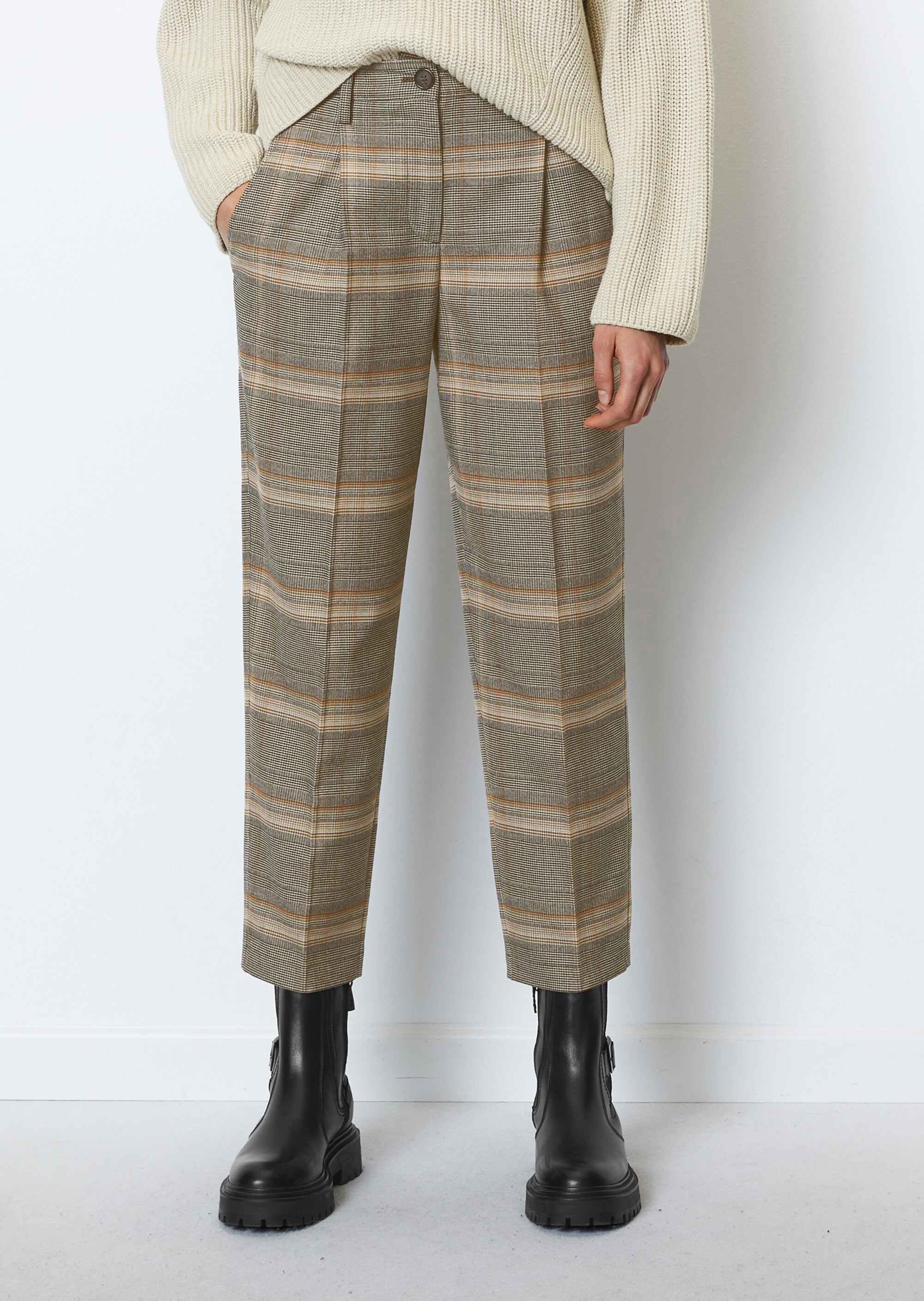 Feingemusterte Flanell-Chino tapered mit reycelten Materialien