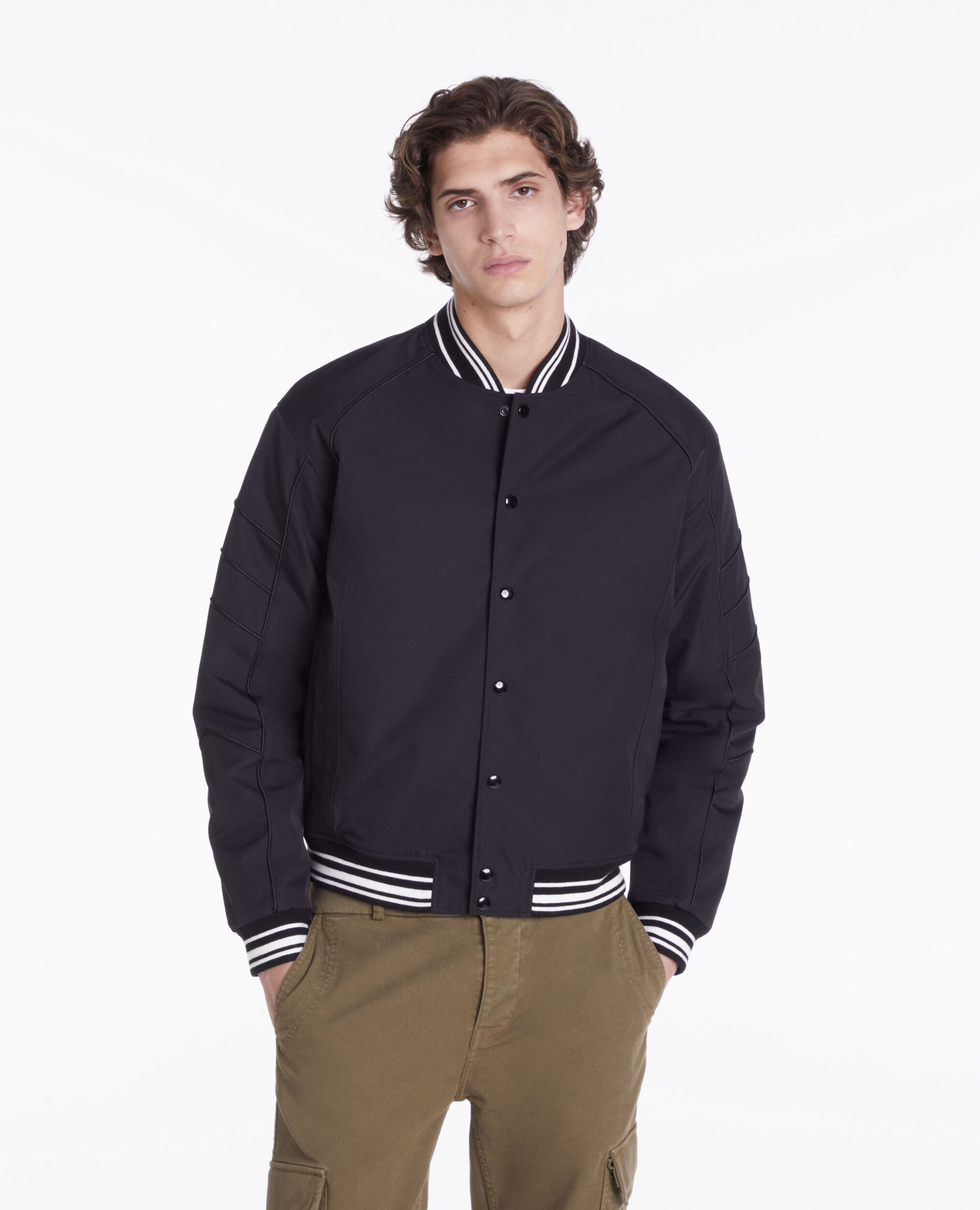 Blouson noir